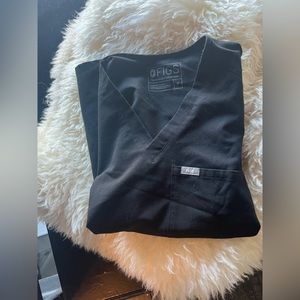 Figs Catarina one pocket scrub top black